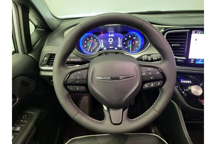 $33998 : Chrysler Pacifica 2023 Limit image 10