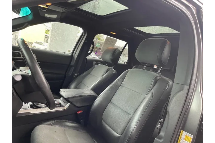 $10599 : 2015 Explorer XLT image 7