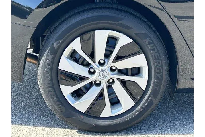 $22350 : Nissan Altima 2025 2.5 S 4dr image 7