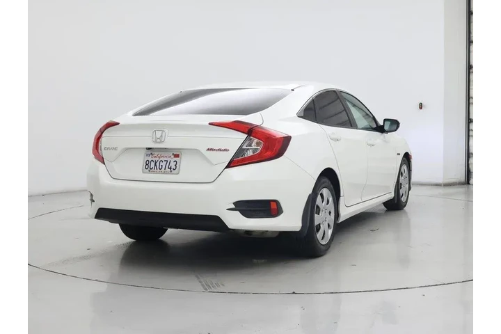 $18998 : Honda Civic 2017 LX 4dr Seda image 8