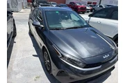 $14991 : Kia Forte 2023 LX 4dr Sedan thumbnail