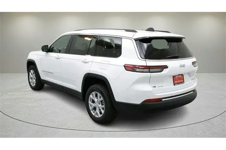 $29899 : Jeep Grand Cherokee L 2023 4 image 5