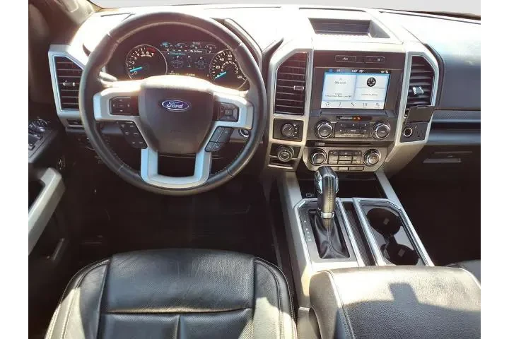 $28647 : Ford F-150 2018 4x4 Lariat 4 image 9