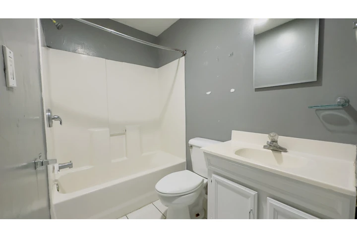 $1999 : 1 RECAMARA EN AQUILE INGLEWOOD image 7