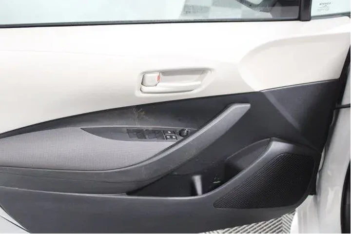 $21912 : Toyota Corolla 2024 LE 4dr S image 3