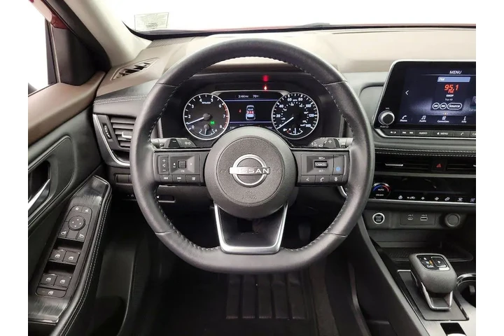 $23998 : Nissan Rogue 2023 SV 4dr Cro image 10