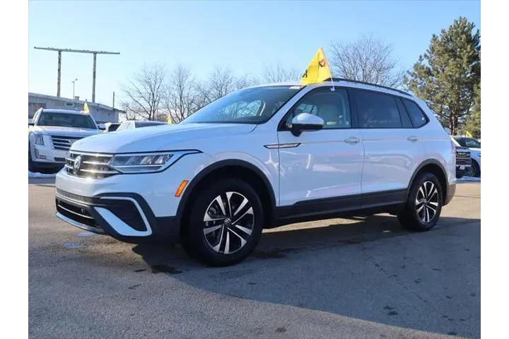 $20990 : Volkswagen Tiguan 2024 S 4dr image 3
