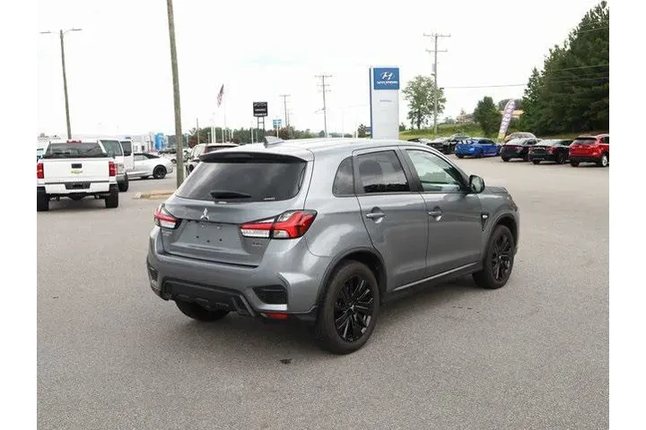 $17502 : Mitsubishi Outlander Sport 2 image 7