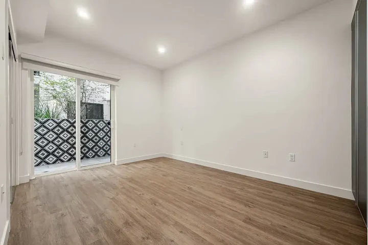 $1100 : Apto listo para mudarse image 6