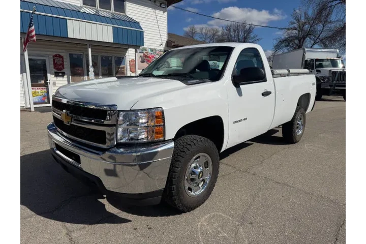 $21990 : 2011 Silverado 2500HD Work Tr image 3