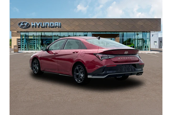 $25915 : Hyundai ELANTRA 2025 N Line image 5