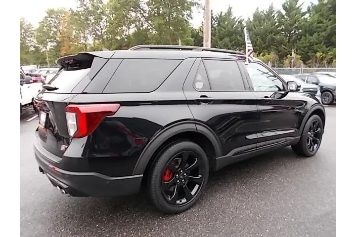 $38996 : Ford Explorer 2022 AWD ST 4d image 6