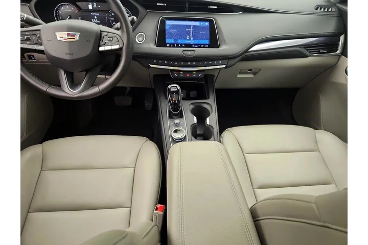 $32998 : Cadillac XT4 2023 4x4 Luxury image 9