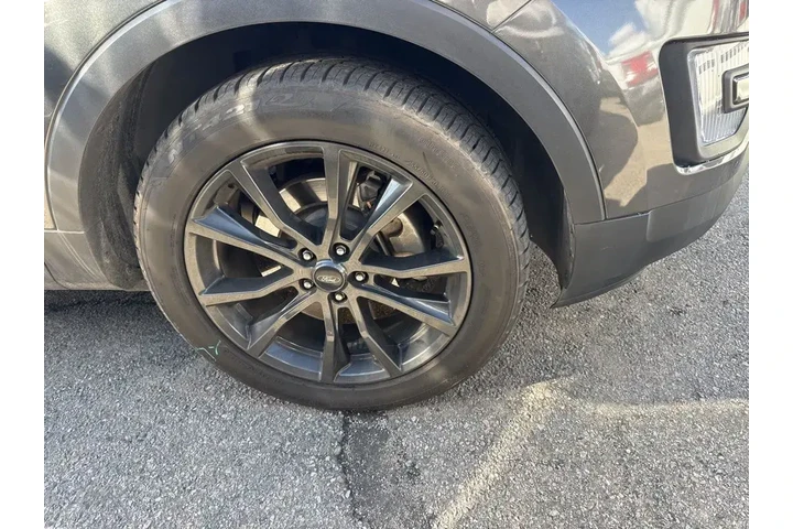 $18541 : Ford Explorer 2017 XLT 4dr S image 4