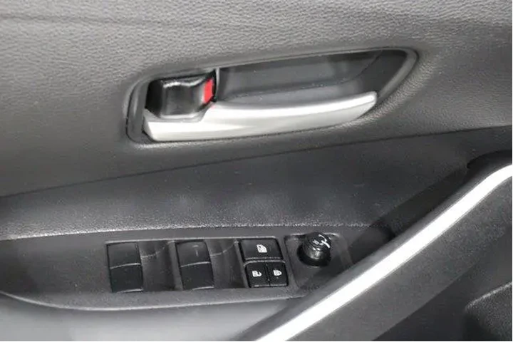 $26449 : Toyota Corolla 2025 SE 4dr S image 7