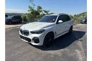 $30990 : BMW X5 2019 AWD xDrive50i 4d thumbnail