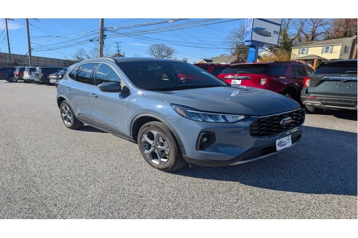 $27500 : Ford Escape Hybrid 2025 AWD image 8