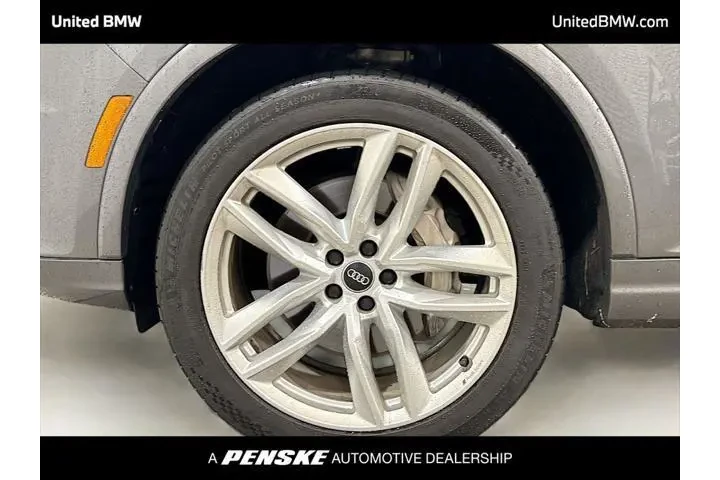 $15995 : Audi Q7 2018 AWD 3.0T quattr image 2