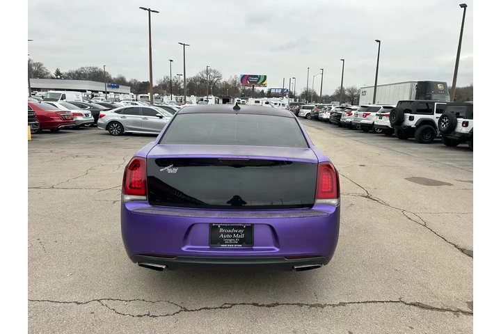 $8980 : 2016 300 4dr Sdn 300S AWD image 3