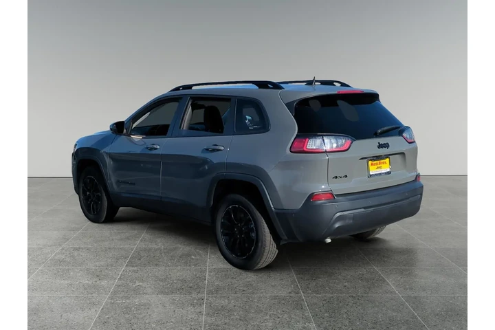 $19500 : Jeep Cherokee 2023 4x4 Altit image 3