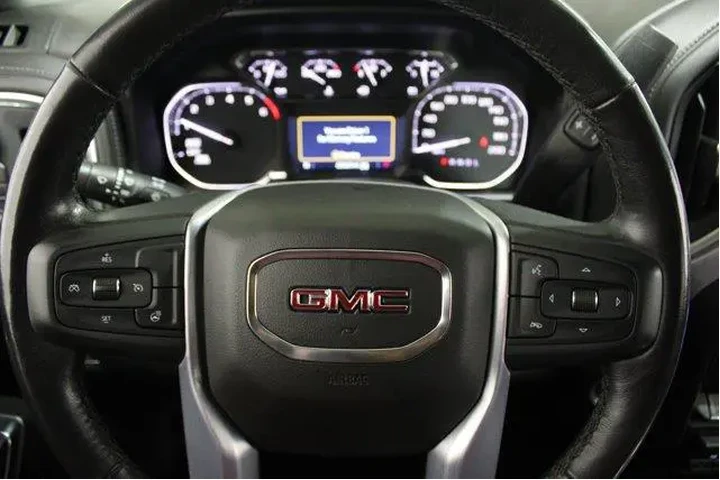 $39938 : GMC Sierra 1500 2020 4x4 SLT image 9