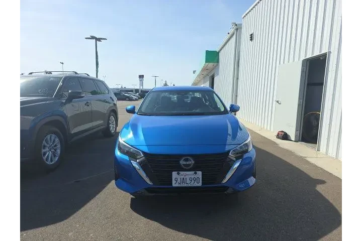 $17900 : Nissan Sentra 2024 SV 4dr Se image 2