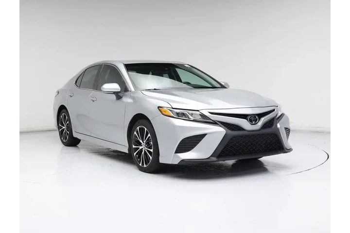 $20998 : Toyota Camry 2018 SE 4dr Sed image 1
