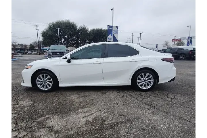 $19999 : Toyota Camry 2023 LE 4dr Sed image 4