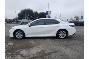$19999 : Toyota Camry 2023 LE 4dr Sed thumbnail