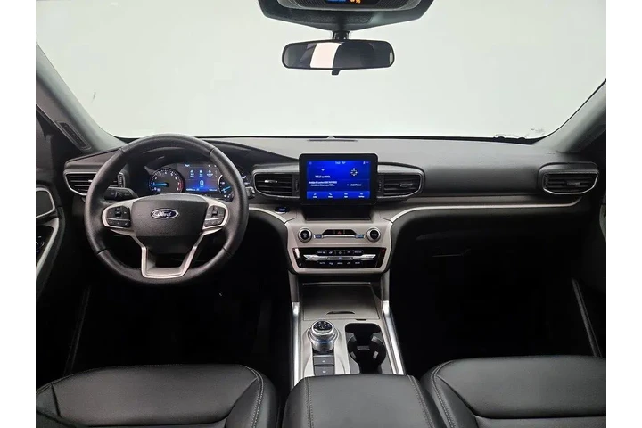 $27998 : Ford Explorer 2024 XLT 4dr S image 9