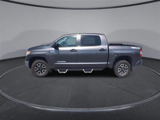 $29500 : PRE-OWNED 2017 TOYOTA TUNDRA image 5