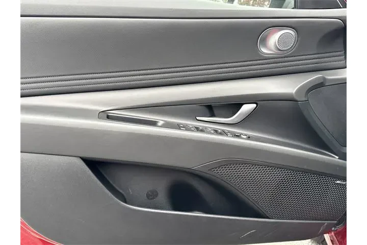 $20557 : Hyundai ELANTRA 2023 Limited image 10