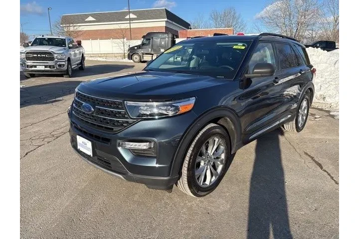 $33995 : Ford Explorer 2024 AWD XLT 4 image 7