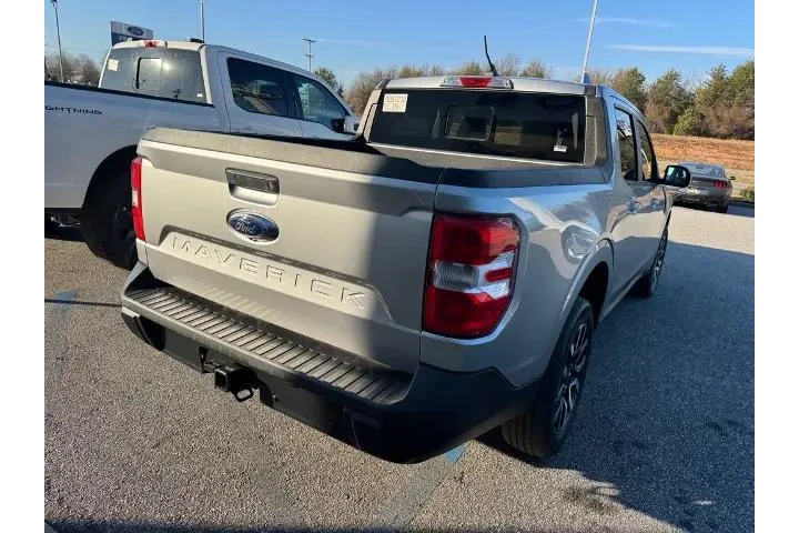 $31357 : Ford Maverick 2023 Lariat 4d image 5