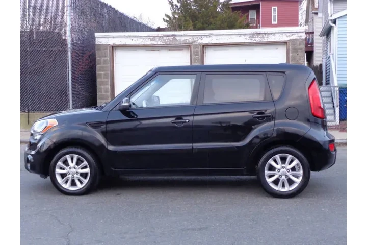 $7950 : 2013 Soul ! image 9