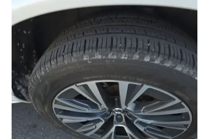 $24720 : Volvo XC90 2020 T5 Momentum image 5