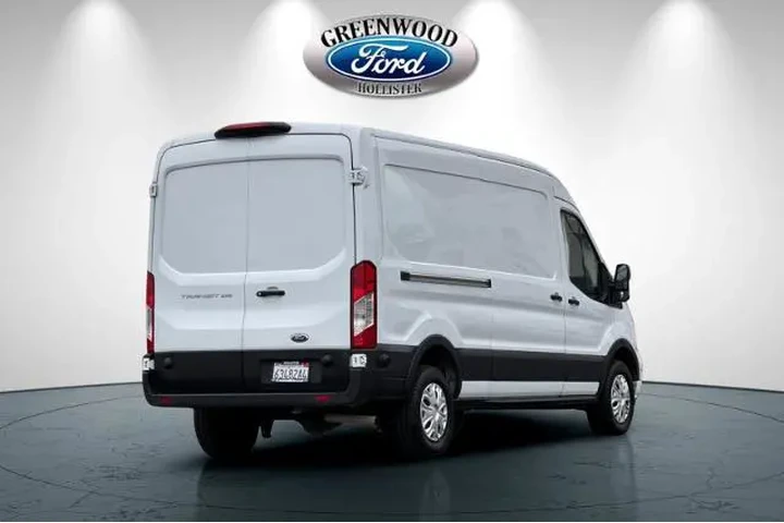 $36991 : Ford Transit 2024 250 3dr LW image 4