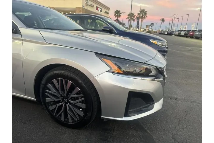 $19999 : Nissan Altima 2024 2.5 SV 4d image 4