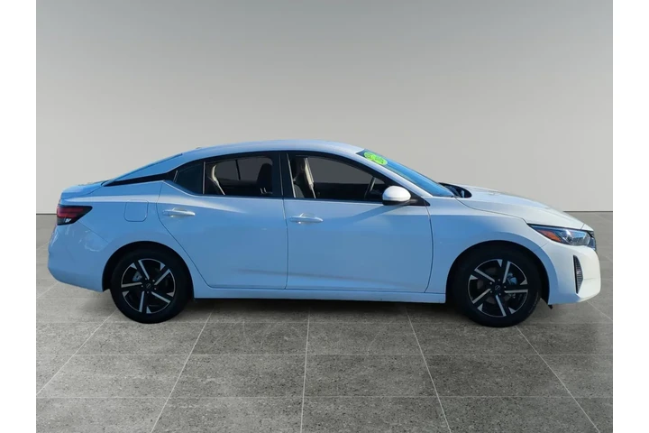 $19900 : Nissan Sentra 2024 SV 4dr Se image 6