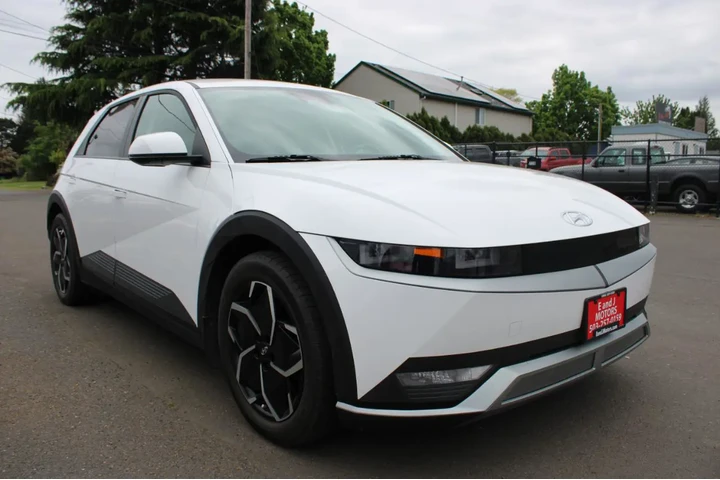 $24995 : 2024 Ioniq 5 SE RWD image 8