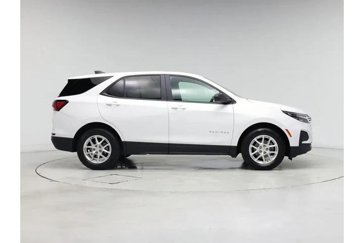 $18998 : Chevrolet Equinox 2022 LS 4d image 7
