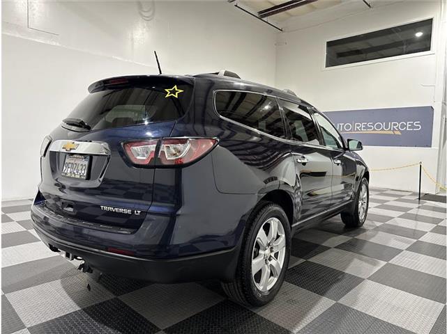 $14999 : 2016 CHEVROLET TRAVERSE image 4