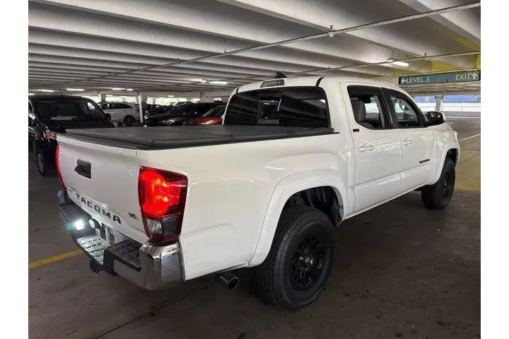 $33740 : Toyota Tacoma 2023 4x2 SR5 V image 3