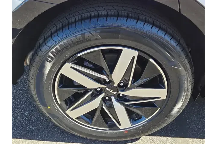 $23885 : Kia Sorento 2022 S 4dr SUV image 9