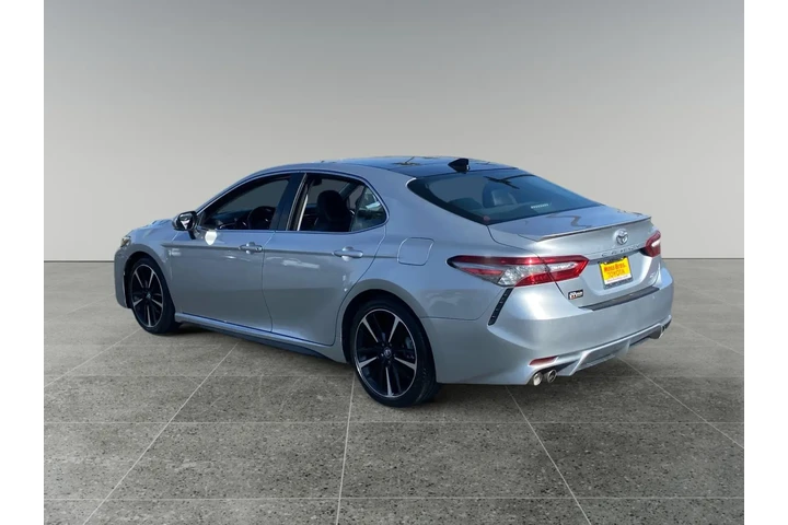 $28217 : Toyota Camry 2018 XSE V6 4dr image 3