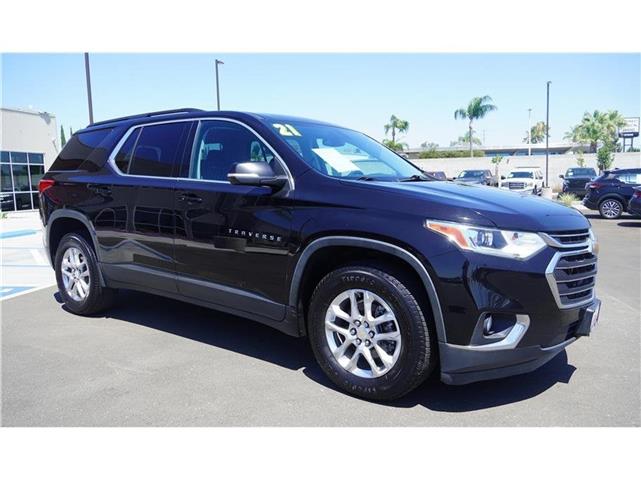 $23400 : 2021 Traverse LT Cloth image 4