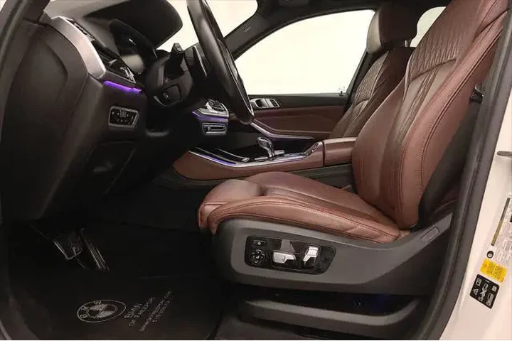 $33943 : BMW X5 2019 AWD xDrive50i 4d image 9