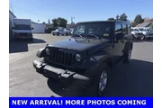 $23988 : Jeep Wrangler Unlimited 2016 thumbnail