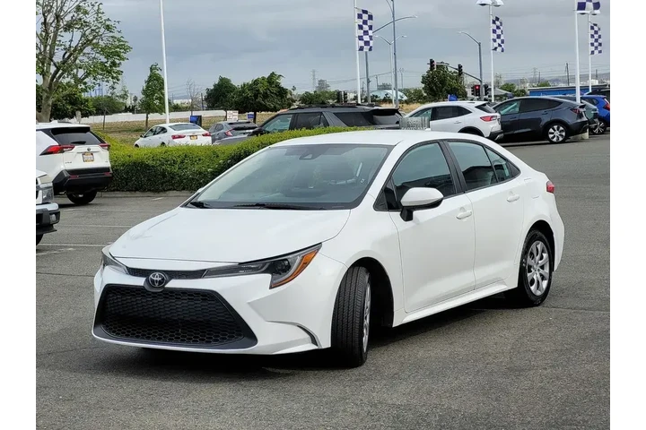$22900 : Toyota Corolla 2022 LE 4dr S image 8