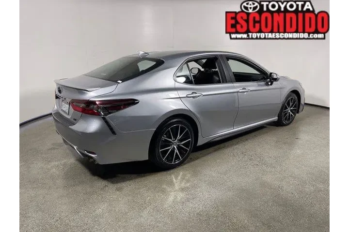 $28987 : Toyota Camry 2024 SE 4dr Sed image 3
